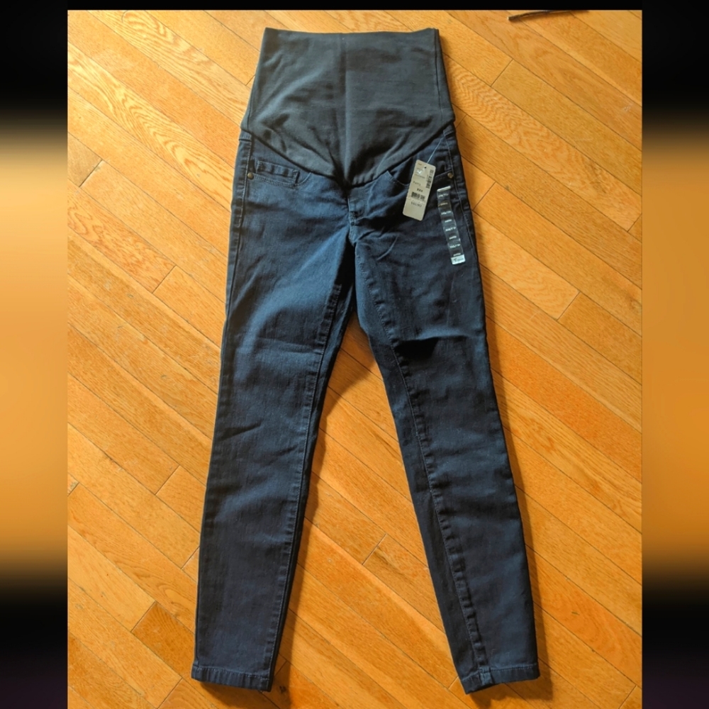 Thyme Maternity Jeans petite